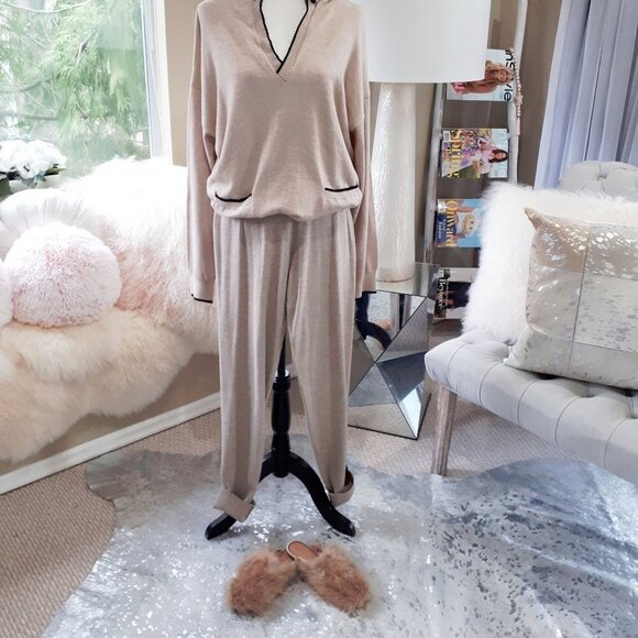 NWT Cyrus sand tan beige with black racer stripe jogger sweatpants, M - Picture 4 of 6